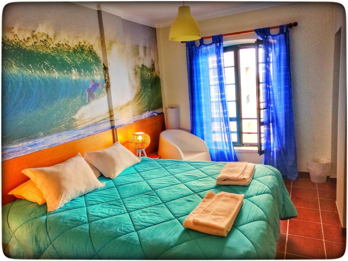 Supertubos Beach Hostel 아토우기아다발레이아 외부 사진