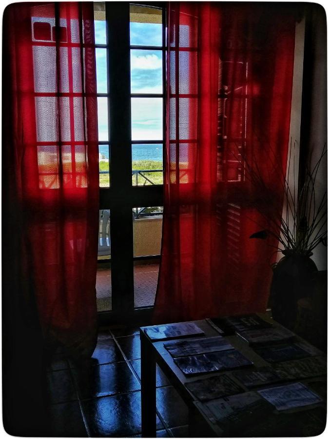 Supertubos Beach Hostel 아토우기아다발레이아 외부 사진