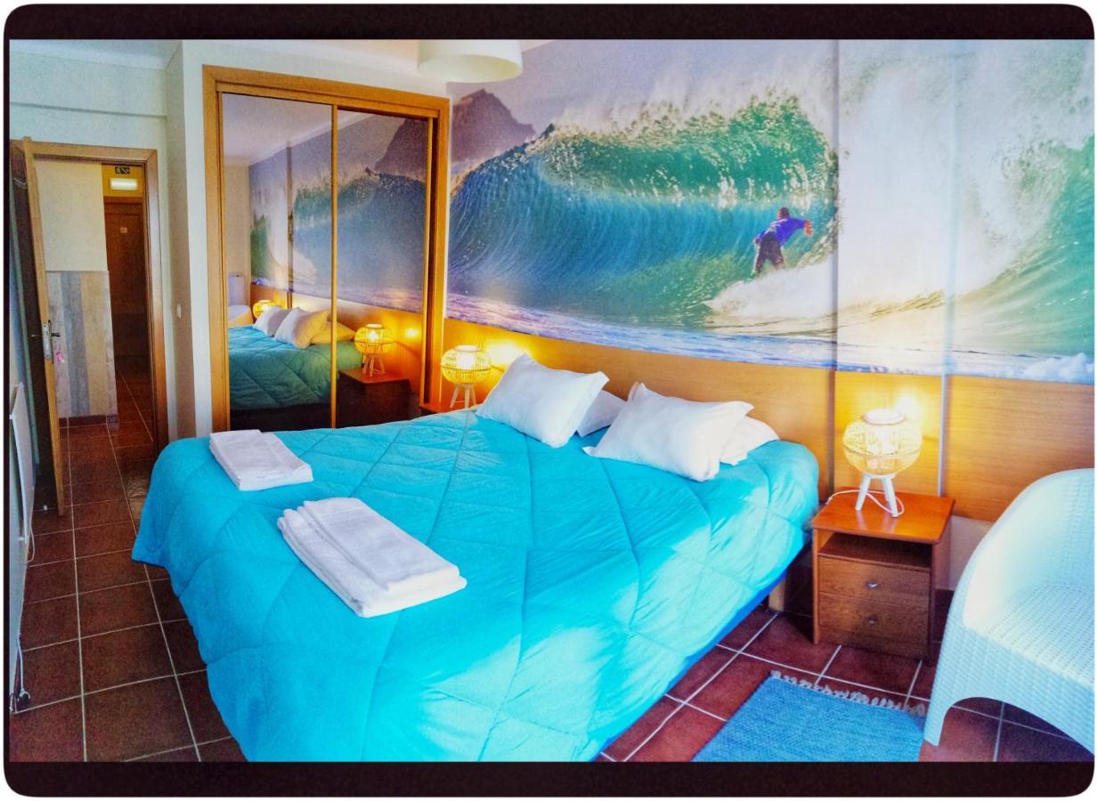 Supertubos Beach Hostel 아토우기아다발레이아 외부 사진