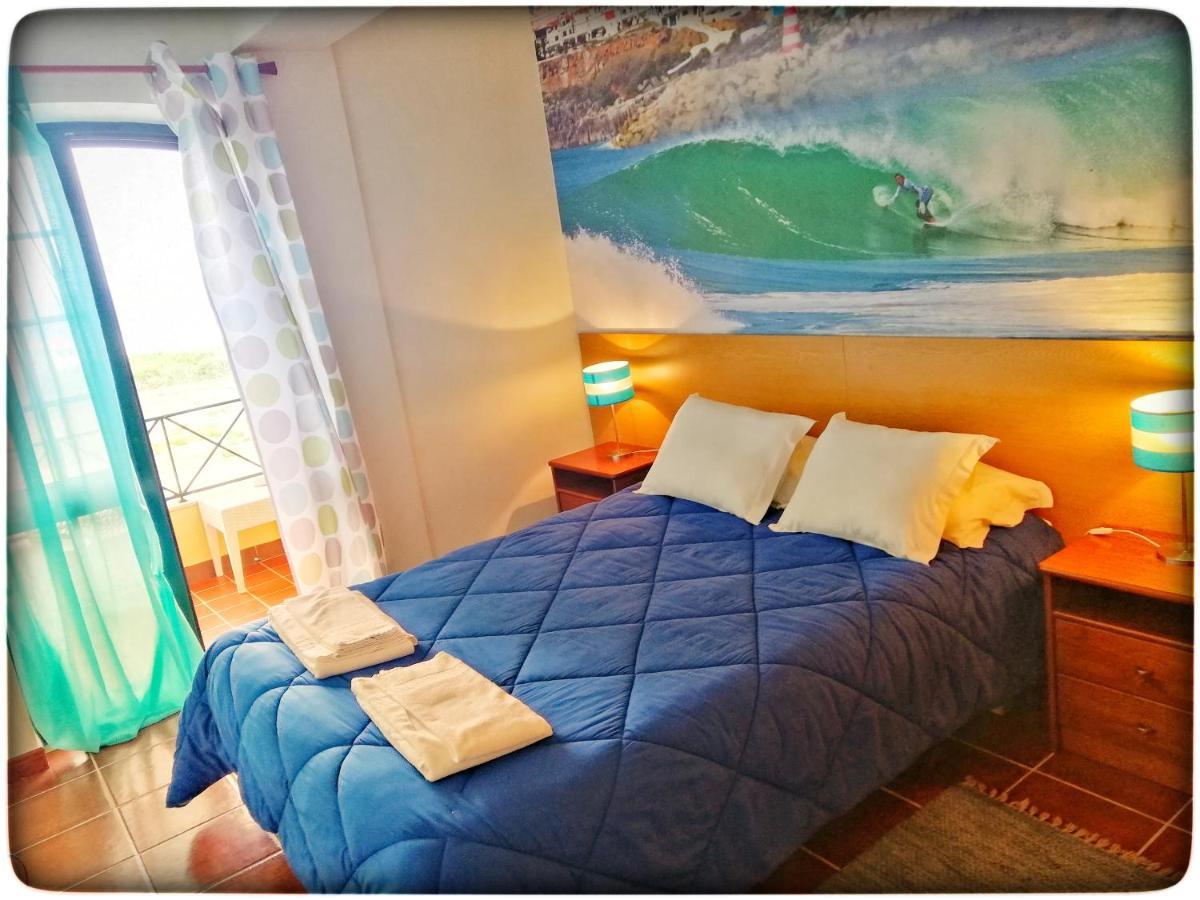 Supertubos Beach Hostel 아토우기아다발레이아 외부 사진