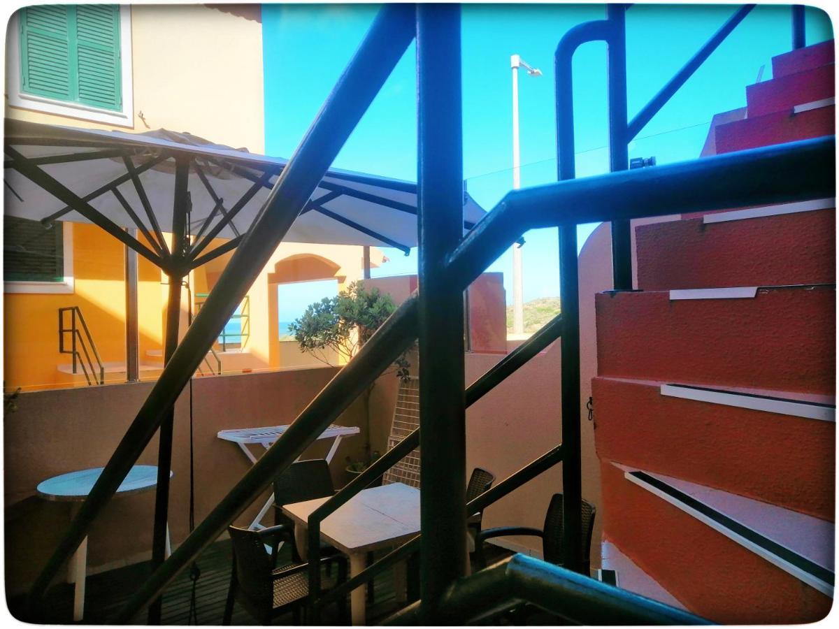Supertubos Beach Hostel 아토우기아다발레이아 외부 사진