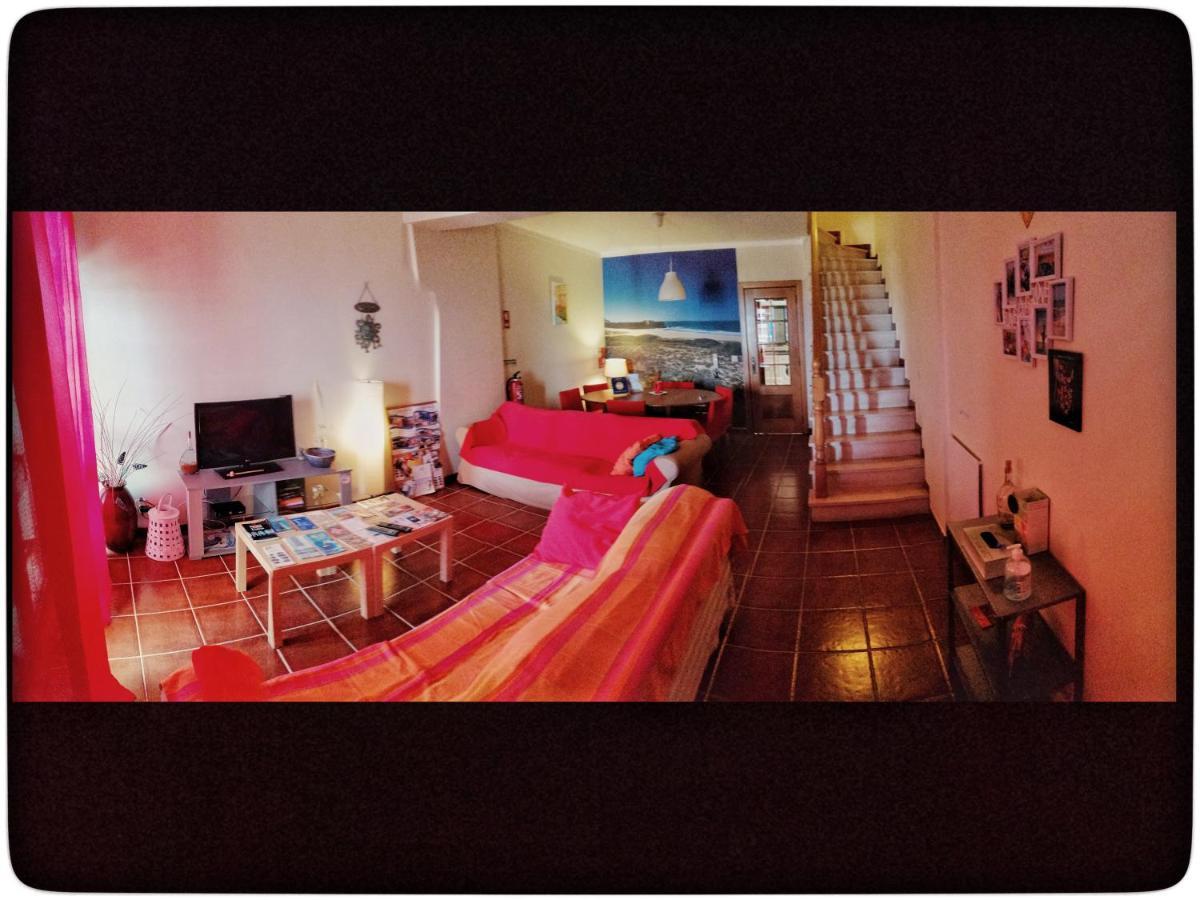 Supertubos Beach Hostel 아토우기아다발레이아 외부 사진