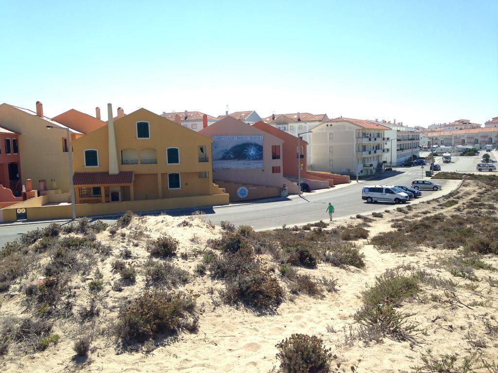 Supertubos Beach Hostel 아토우기아다발레이아 외부 사진